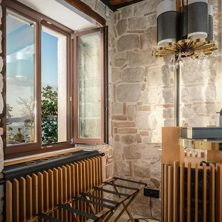 Spirito Santo Palazzo Storico - Adults Only מלון רוביני